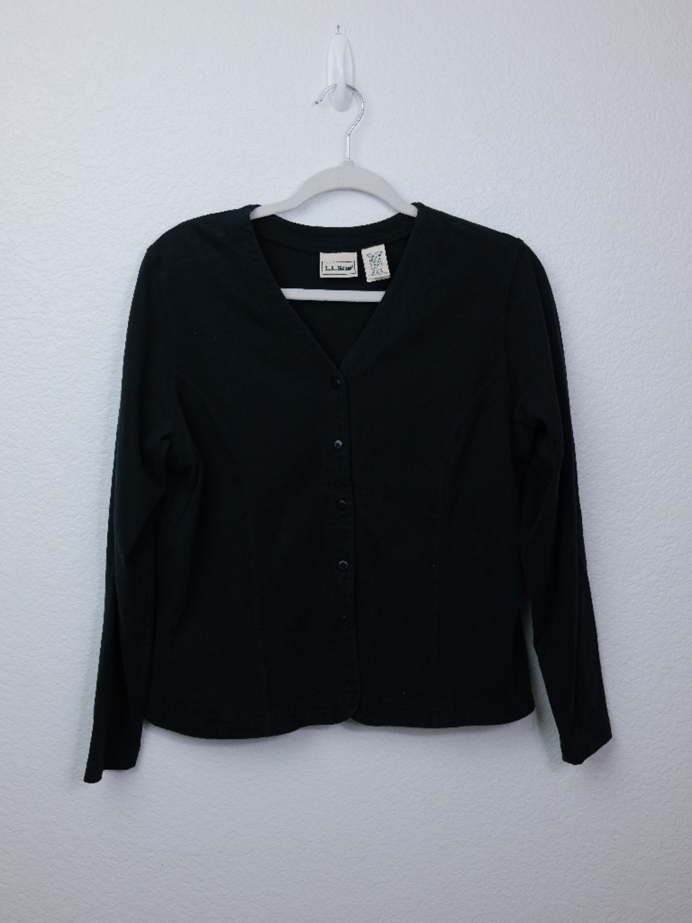 Vintage L.L.Bean Cardigan Women Size L Black 100% Cotton V Neck Made Macau